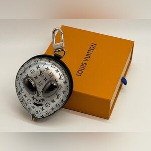 Louis Vuitton Silver Monogram Alien Bag Charm / AirPod Case